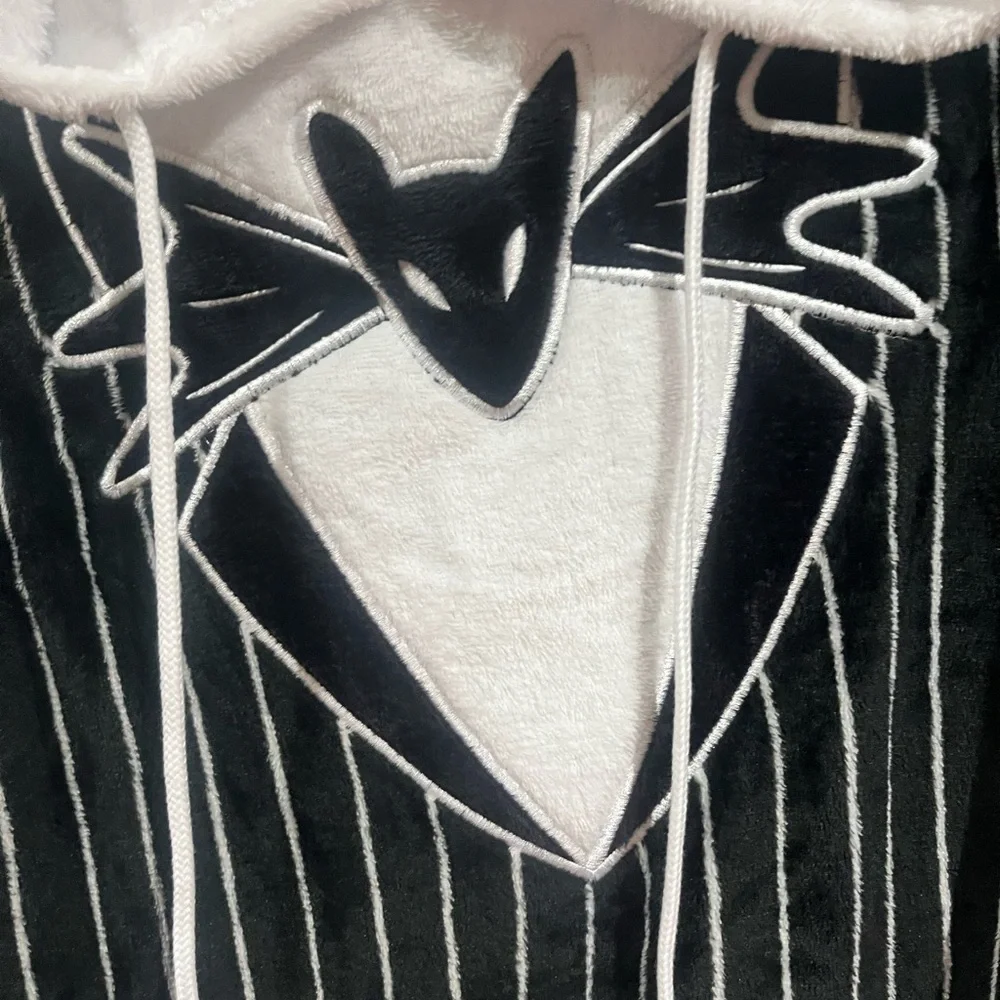 6/$25 Disney Jack Skeleton Nightmare before Christmas Soft Hoodie - Picture 3 of 8